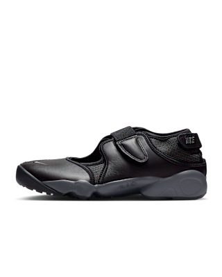 靴 NIKE AIR RIFT LEATHR BLACK Air Rift Leather Sneaker in Metallic Silver/Black